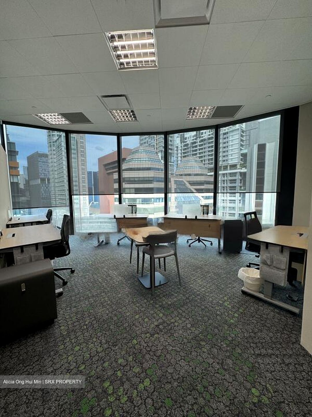 Altez (D2), Office #451210021
